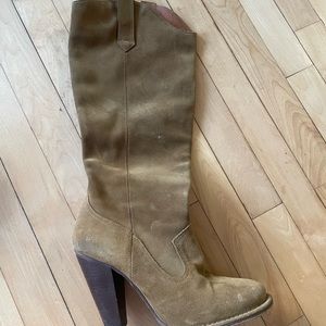 Frye boots: Suede western style brown
